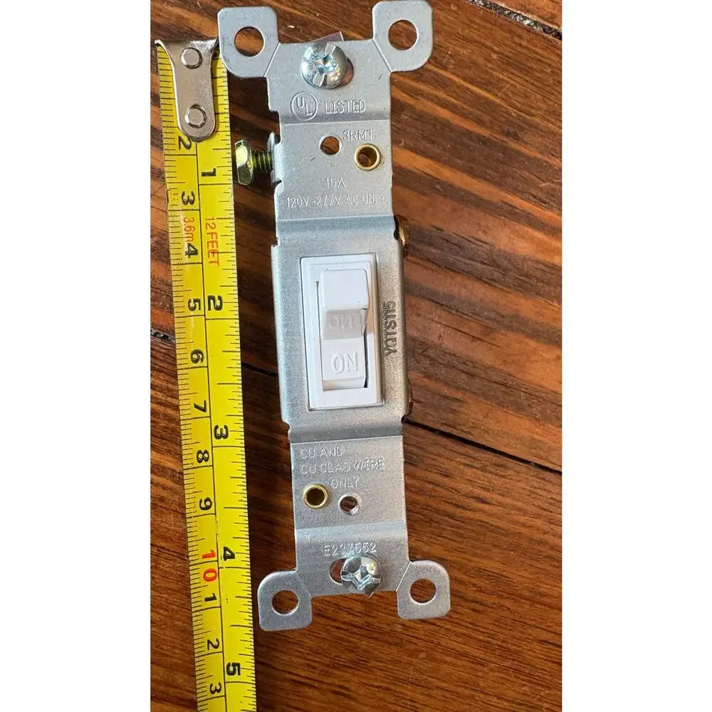NIB 15 Amp Single-Pole Switch, White 10 PACK